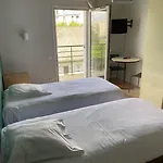 Hotel Terres De France