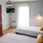 Terres De France Hotel 2*