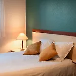 Hotel Terres De France