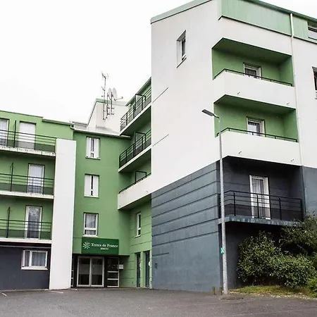 Hotel Terres De France 2*