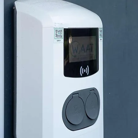 Hotel Terres De France