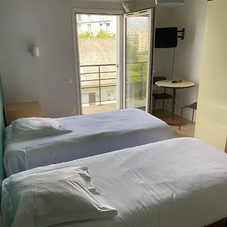 Hotel Terres De France