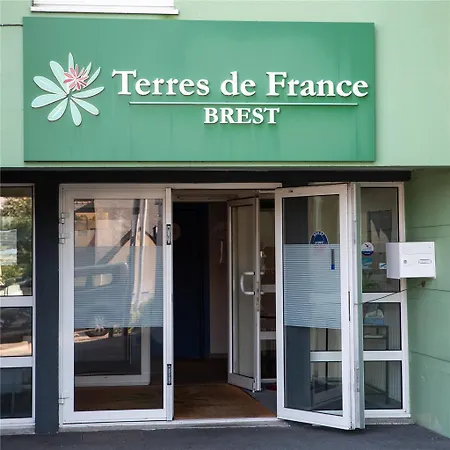 Hotel Terres De France 2*