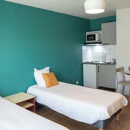 Hotel Terres De France