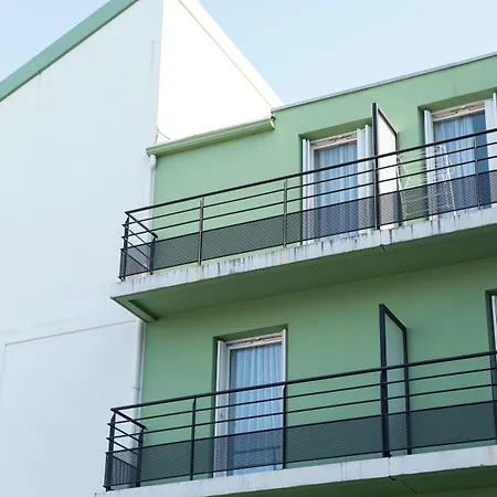 Aparthotel Terres De France