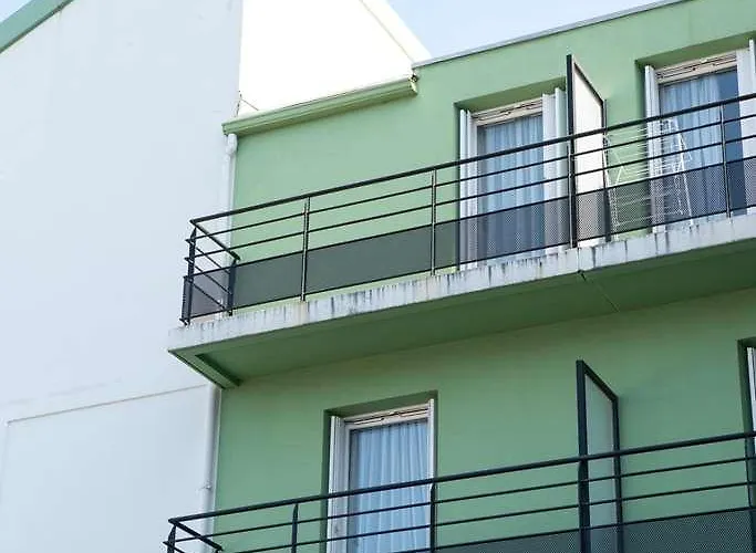 Otel Terres De France Brest