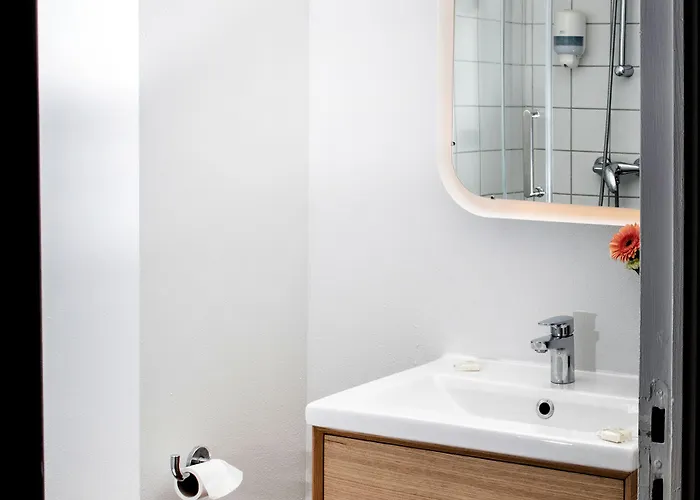 Terres De France 2* Brest