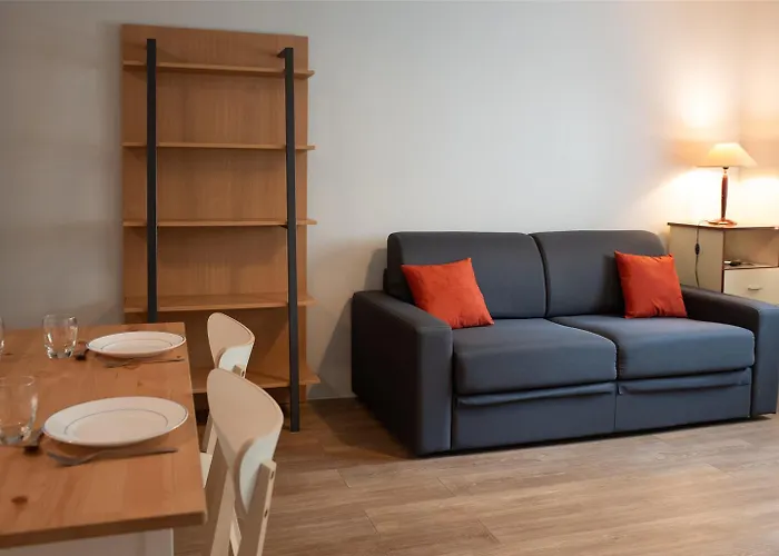 Terres De France 2* Brest