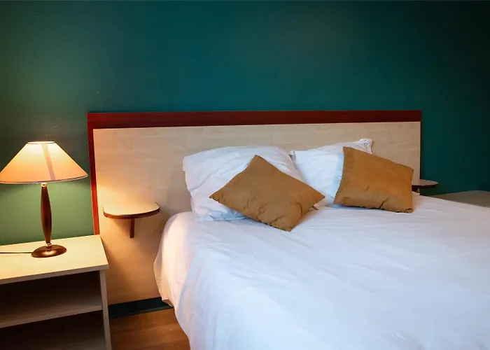 Hotel Terres De France